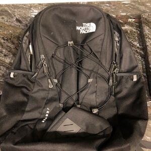 The North Face Jester (zipper trouble)